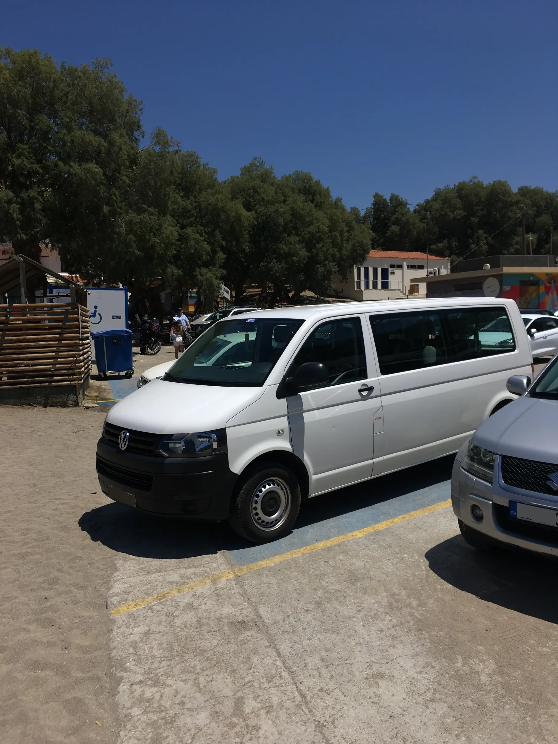 Hindre Ambassade job Rent a car in Agia Marina Chania Crete- Despina Studios